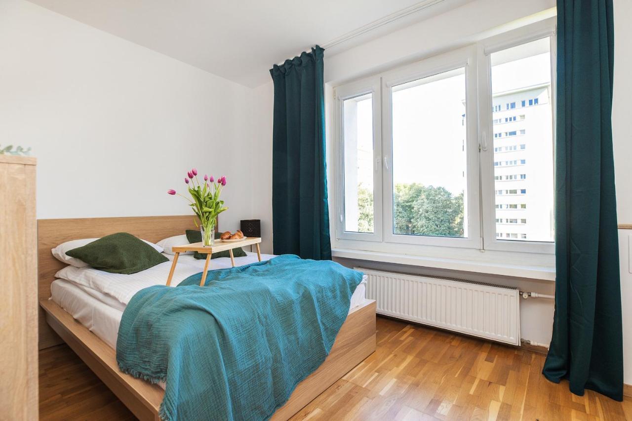 Shortstaypoland Stanow Zjednoczonych Warschau Buitenkant foto